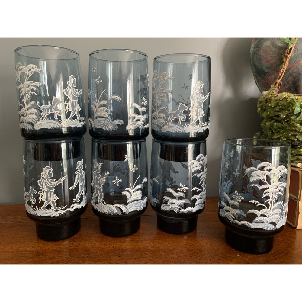 vintage Libbey : Mary Gregory embossed drinking glasses